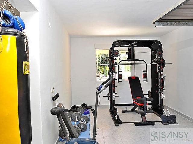 3 Zimmer Villa zu verkaufen in Puerto, Javea / Xàbia mit Pool Garage - 775.000 € (Ref: 10046597)