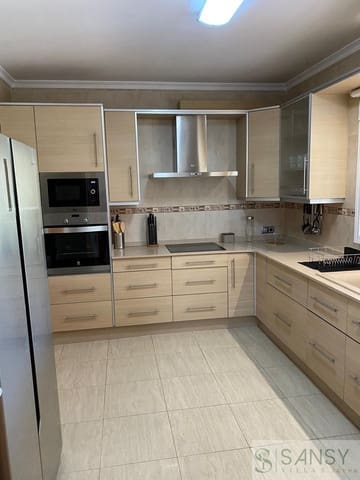 5 sypialnia Willa na sprzedaż w Orba z basenem garażem - 499 000 € (Ref: 10046598)