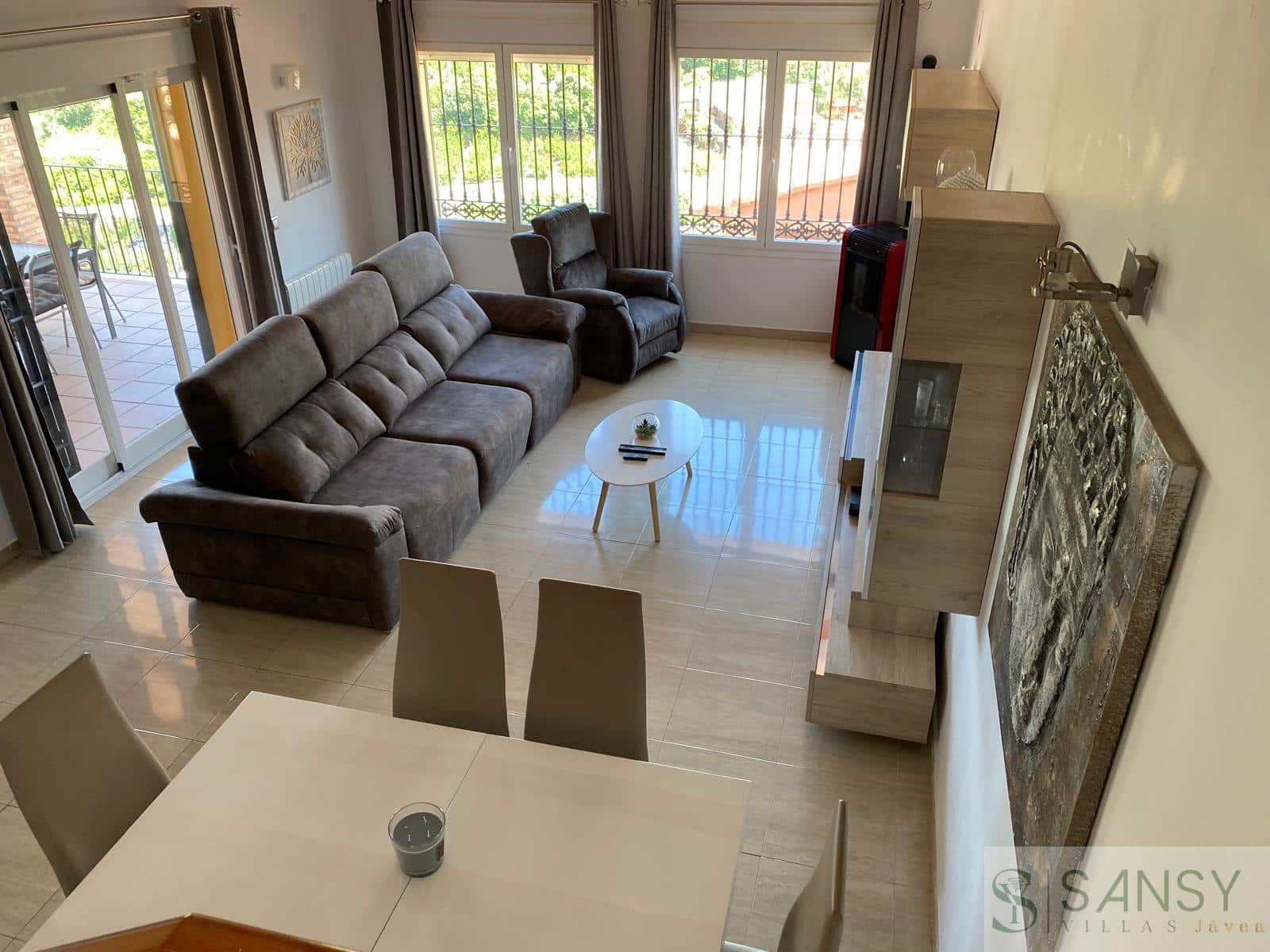 5 bedroom Villa for sale in Orba with pool garage - € 499,000 (Ref: 10046598)