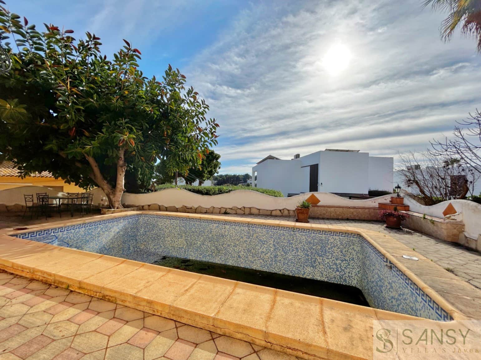 3 soverom Villa til salgs i Moraira med svømmebasseng garasje - € 745 000 (Ref: 10046599)