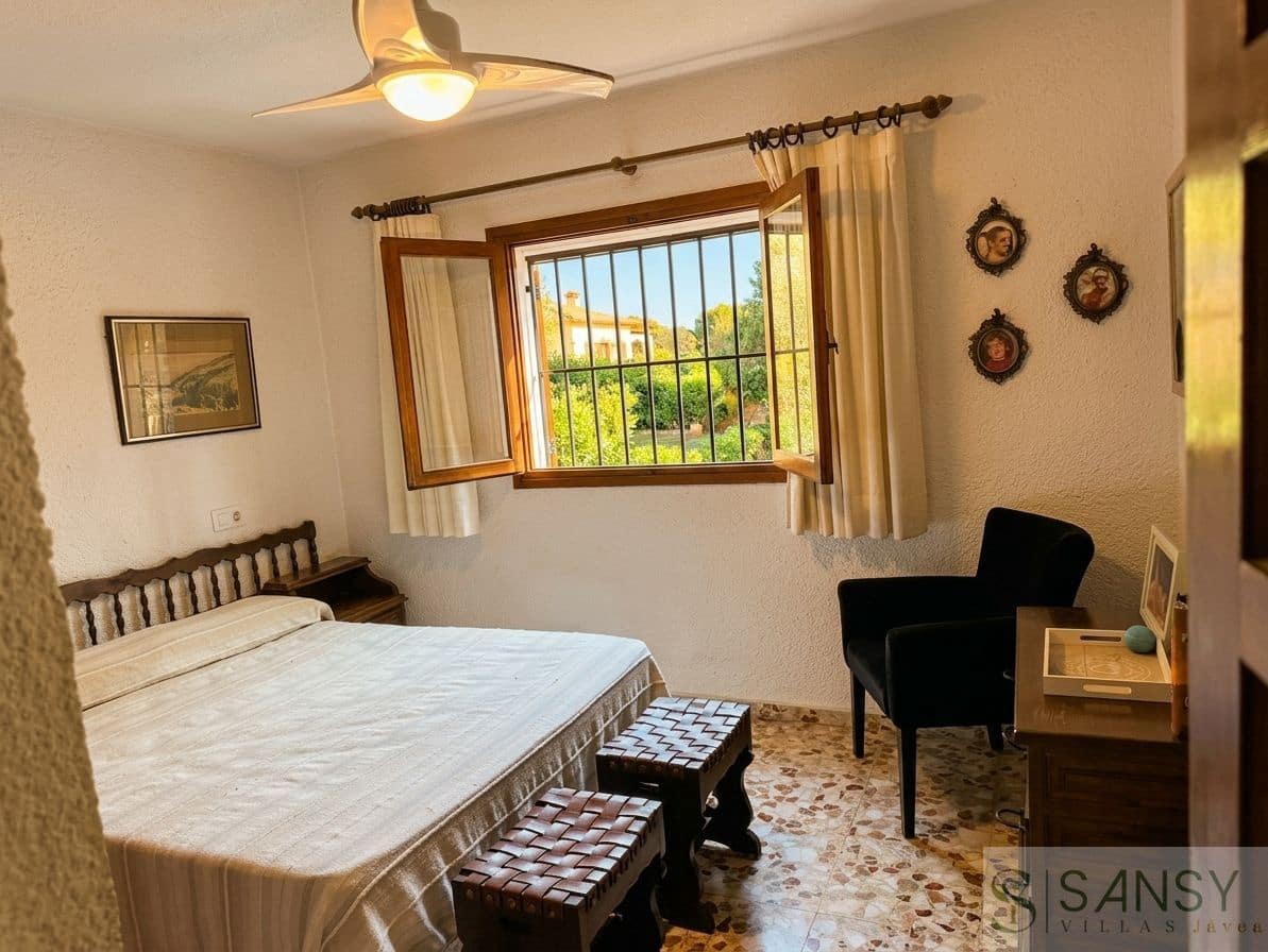 6 sovrum Villa till salu i Javea / Xabia med pool garage - 790 000 € (Ref: 10048557)