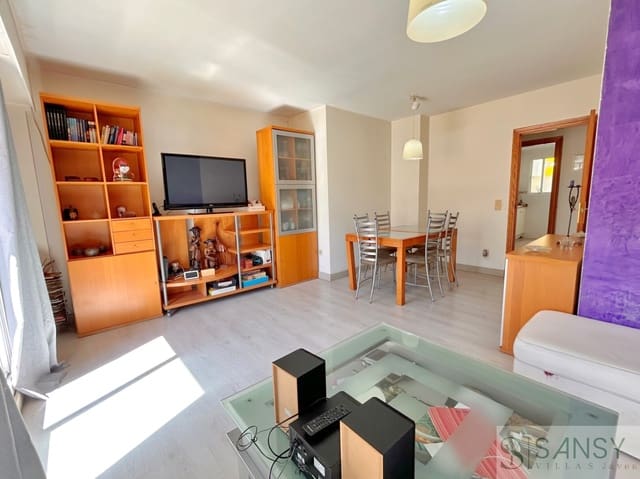 Piso de 3 habitaciones en Centro Urbano, Dénia en venta - 276.000 € (Ref: 10048558)