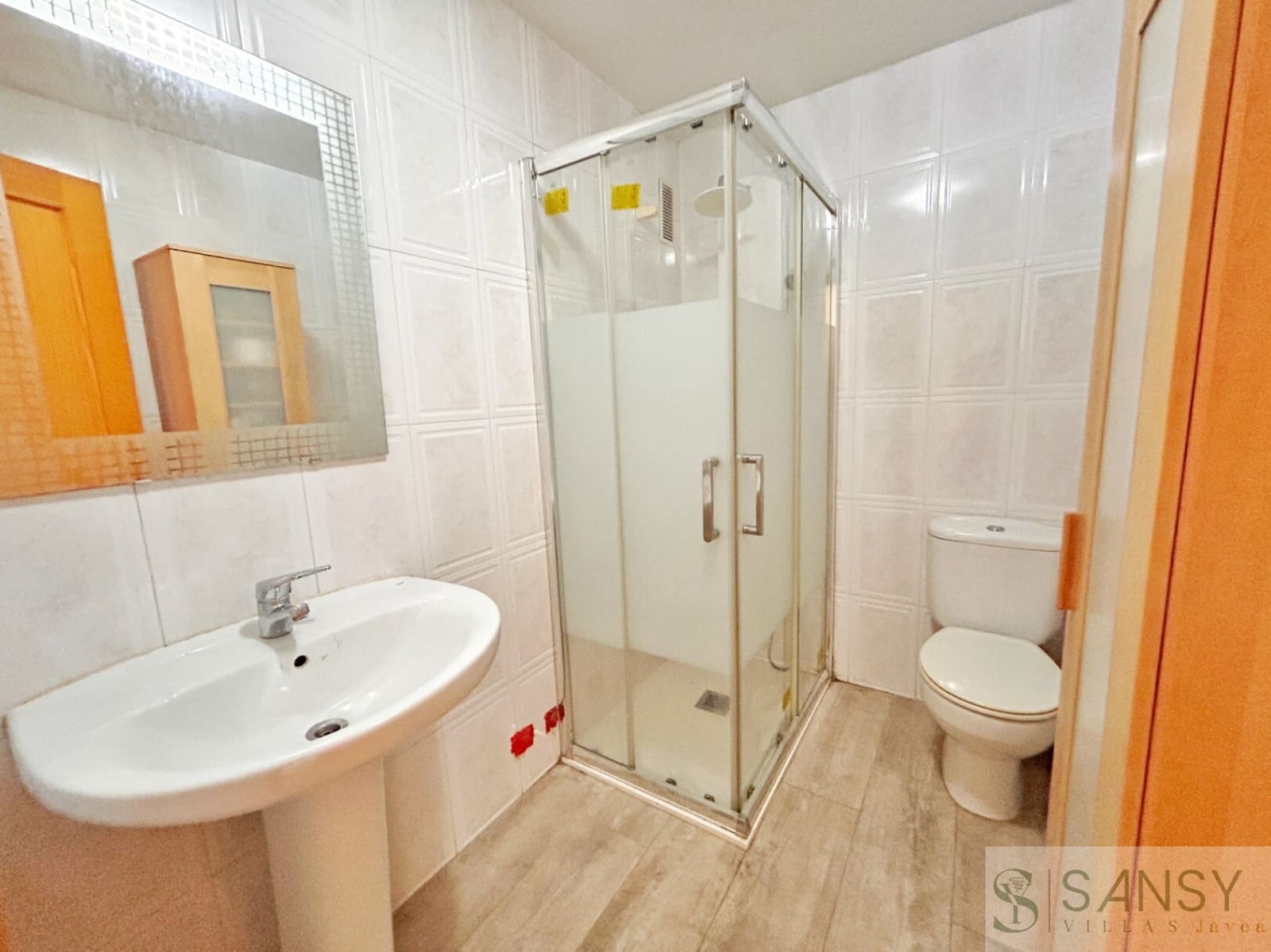 Piso de 3 habitaciones en Dénia en venta con piscina - 276.000 € (Ref: 10048558)