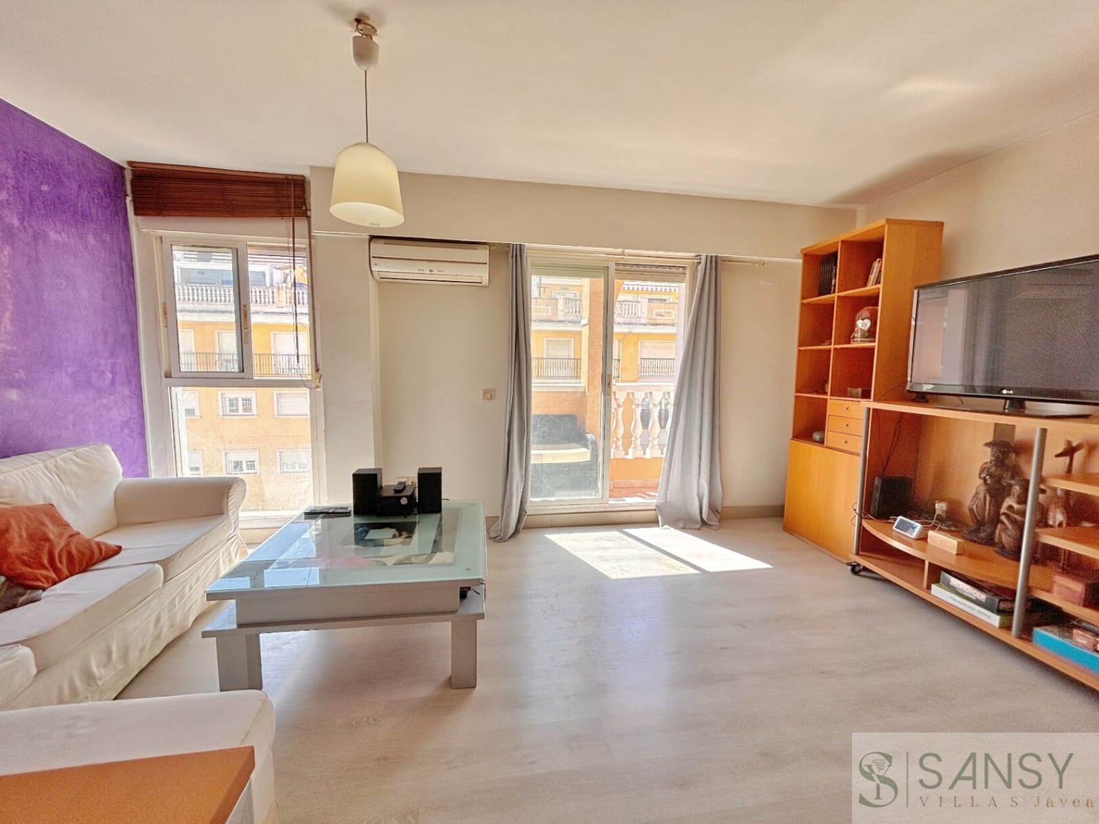 Piso de 3 habitaciones en Dénia en venta con piscina - 276.000 € (Ref: 10048558)