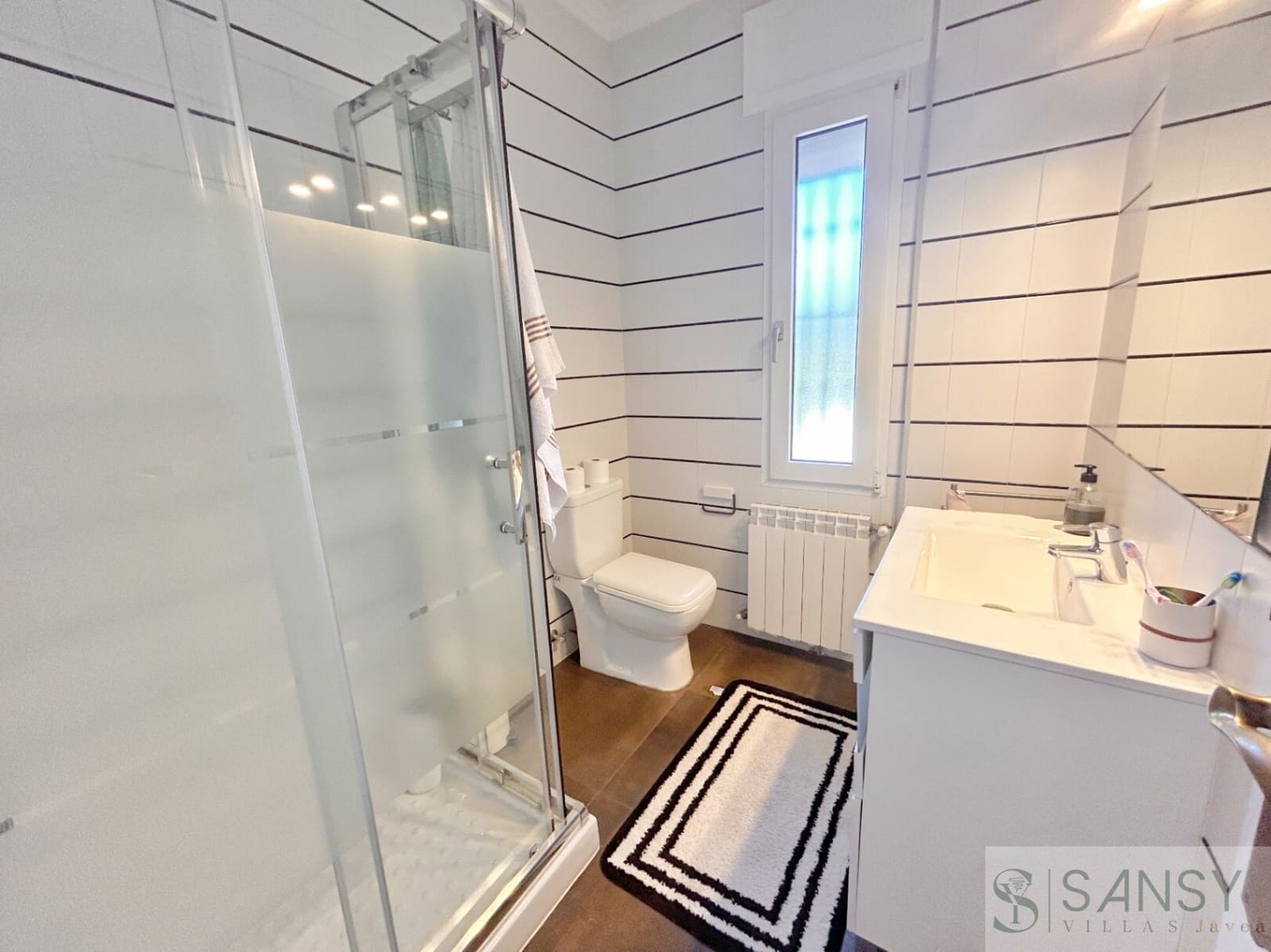 5 soveværelse Villa til salg i Denia med swimmingpool garage - € 1.053.000 (Ref: 10048568)