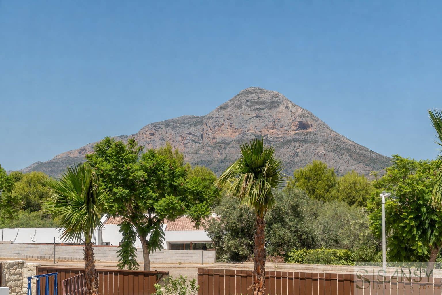 4 Zimmer Villa zu verkaufen in Javea / Xabia mit Pool Garage - 1.690.000 € (Ref: 10048571)