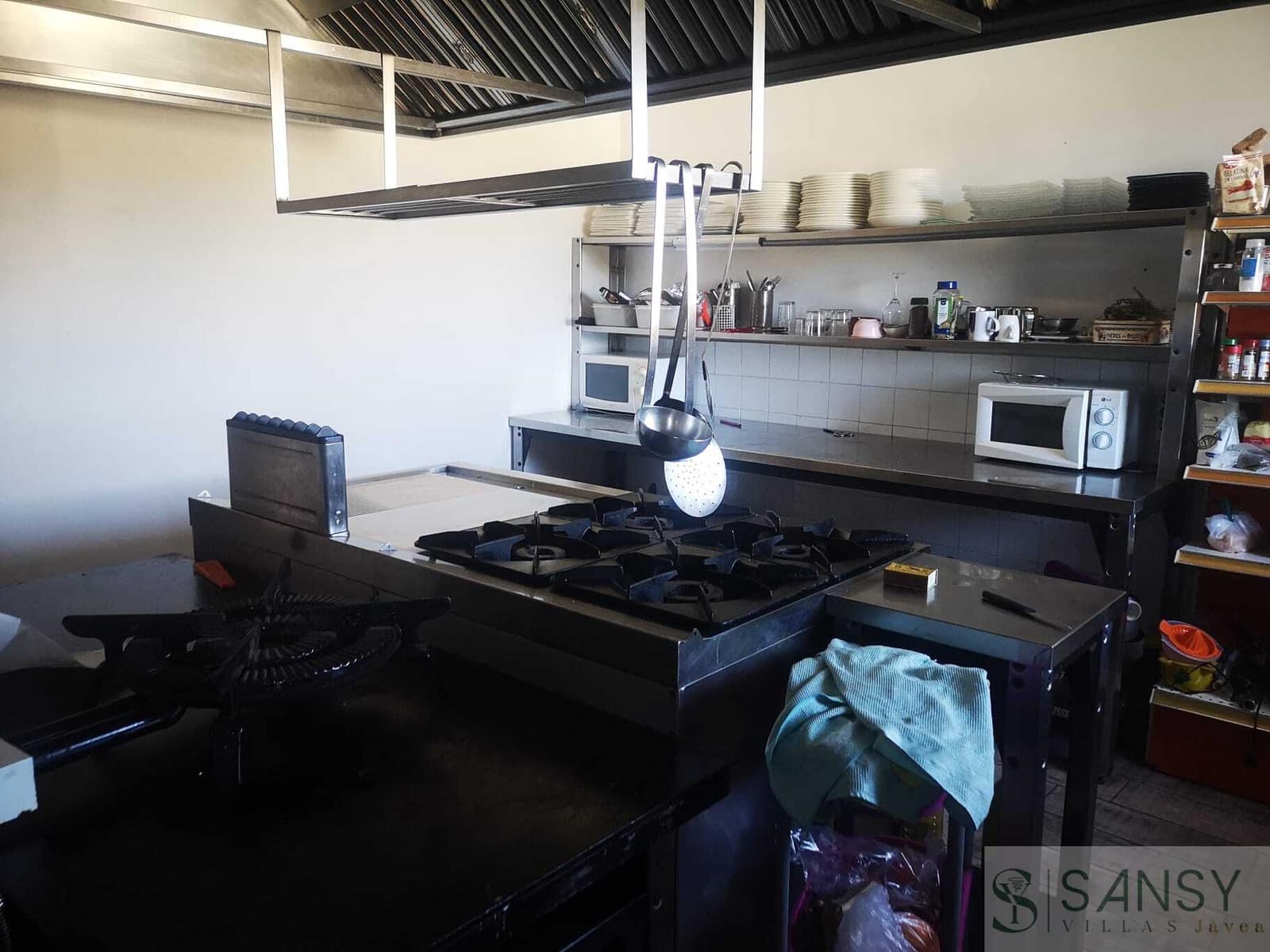9 quarto Moradia para venda em Denia com piscina - 1 295 000 € (Ref: 10048572)