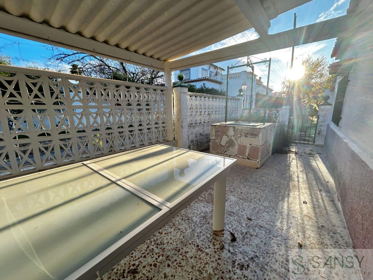 5 bedroom Villa for sale in Pedreguer with pool - € 345,000 (Ref: 10048577)