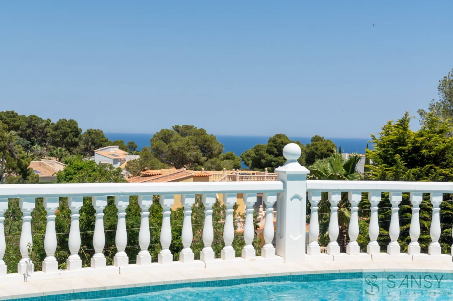 4 Zimmer Villa zu verkaufen in Javea / Xabia mit Pool Garage - 1.595.000 € (Ref: 10048579)