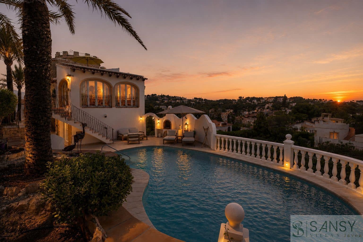 4 Zimmer Villa zu verkaufen in Javea / Xabia mit Pool Garage - 1.595.000 € (Ref: 10048579)