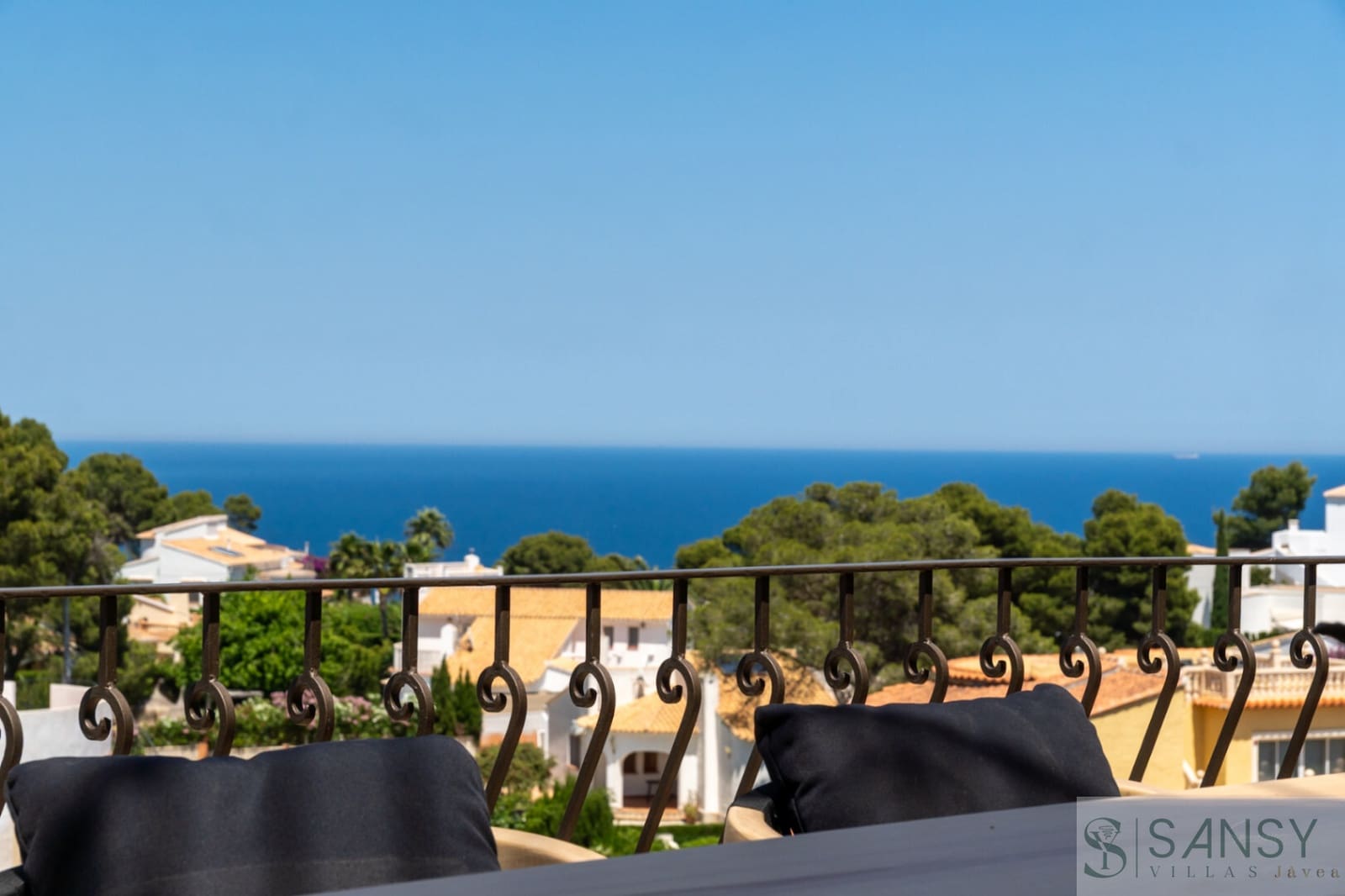 4 Zimmer Villa zu verkaufen in Javea / Xabia mit Pool Garage - 1.595.000 € (Ref: 10048579)