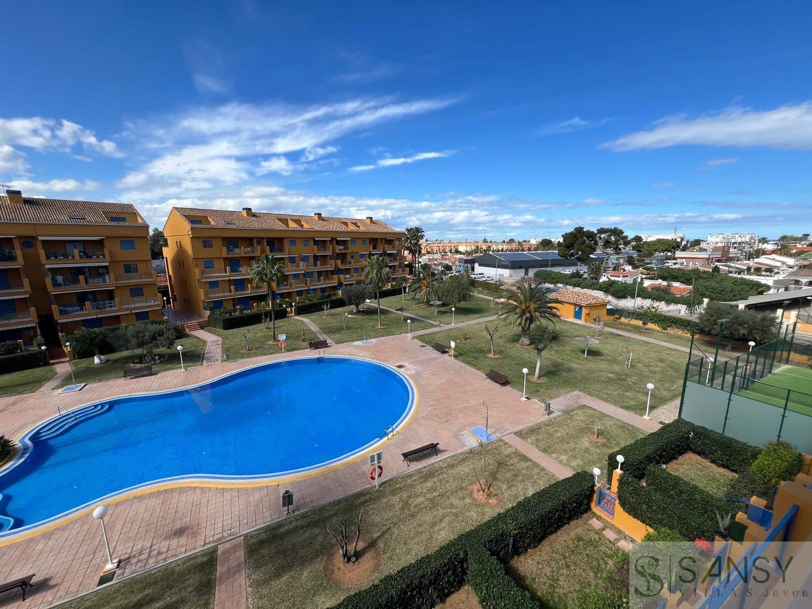 4 sovrum Takvåning till salu i Denia med pool garage - 580 000 € (Ref: 10057752)