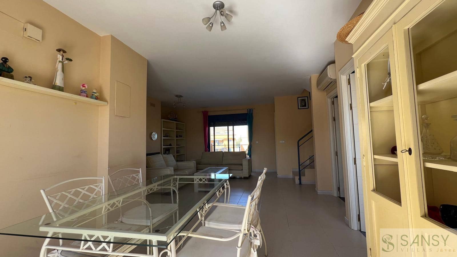 4 sovrum Takvåning till salu i Denia med pool garage - 580 000 € (Ref: 10057752)