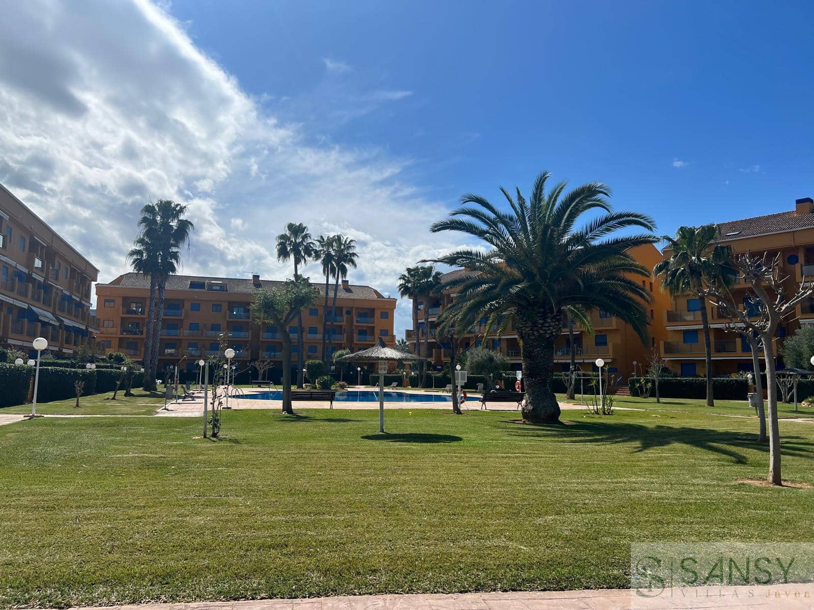 4 sovrum Takvåning till salu i Denia med pool garage - 580 000 € (Ref: 10057752)