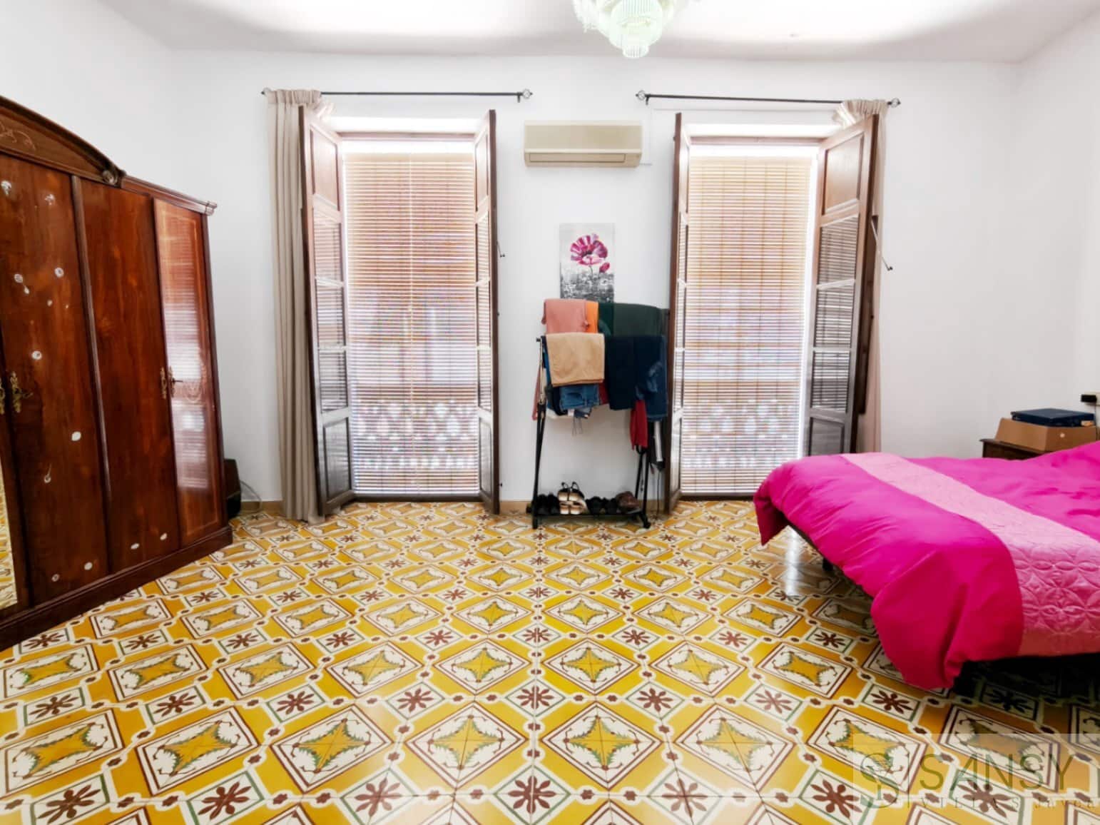 Casa de 4 habitaciones en L'Atzúvia en venta con piscina - 220.000 € (Ref: 10057764)
