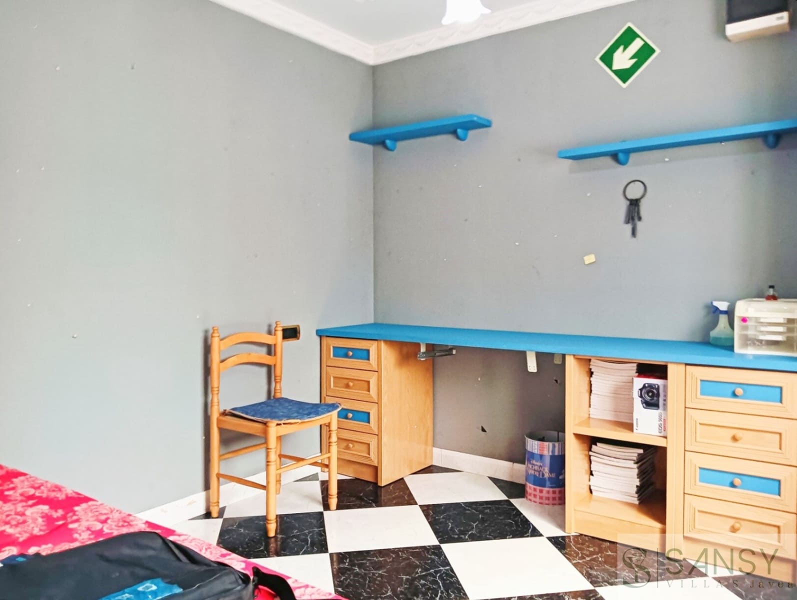 7 soveværelse Byhus til salg i Oliva med garage - € 285.000 (Ref: 10080228)