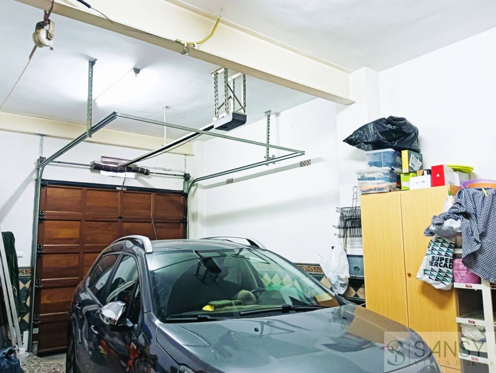 7 soveværelse Byhus til salg i Oliva med garage - € 285.000 (Ref: 10080228)