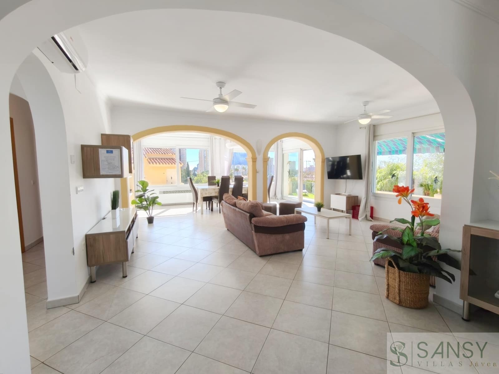 3 soveværelse Villa til salg i Calpe / Calp med swimmingpool garage - € 725.000 (Ref: 10080230)