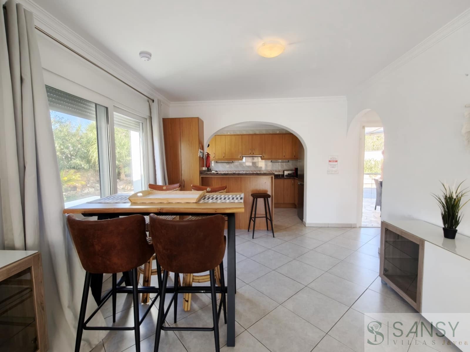 3 soveværelse Villa til salg i Calpe / Calp med swimmingpool garage - € 725.000 (Ref: 10080230)