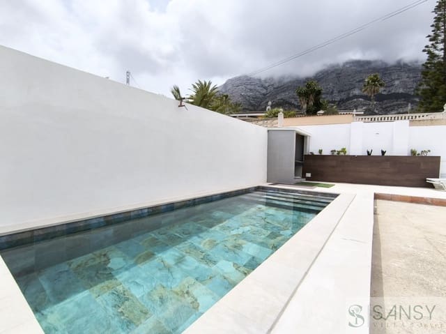 4 slaapkamer Villa te koop in El Montgó, Dénia met zwembad garage - € 750.000 (Ref: 10080231)