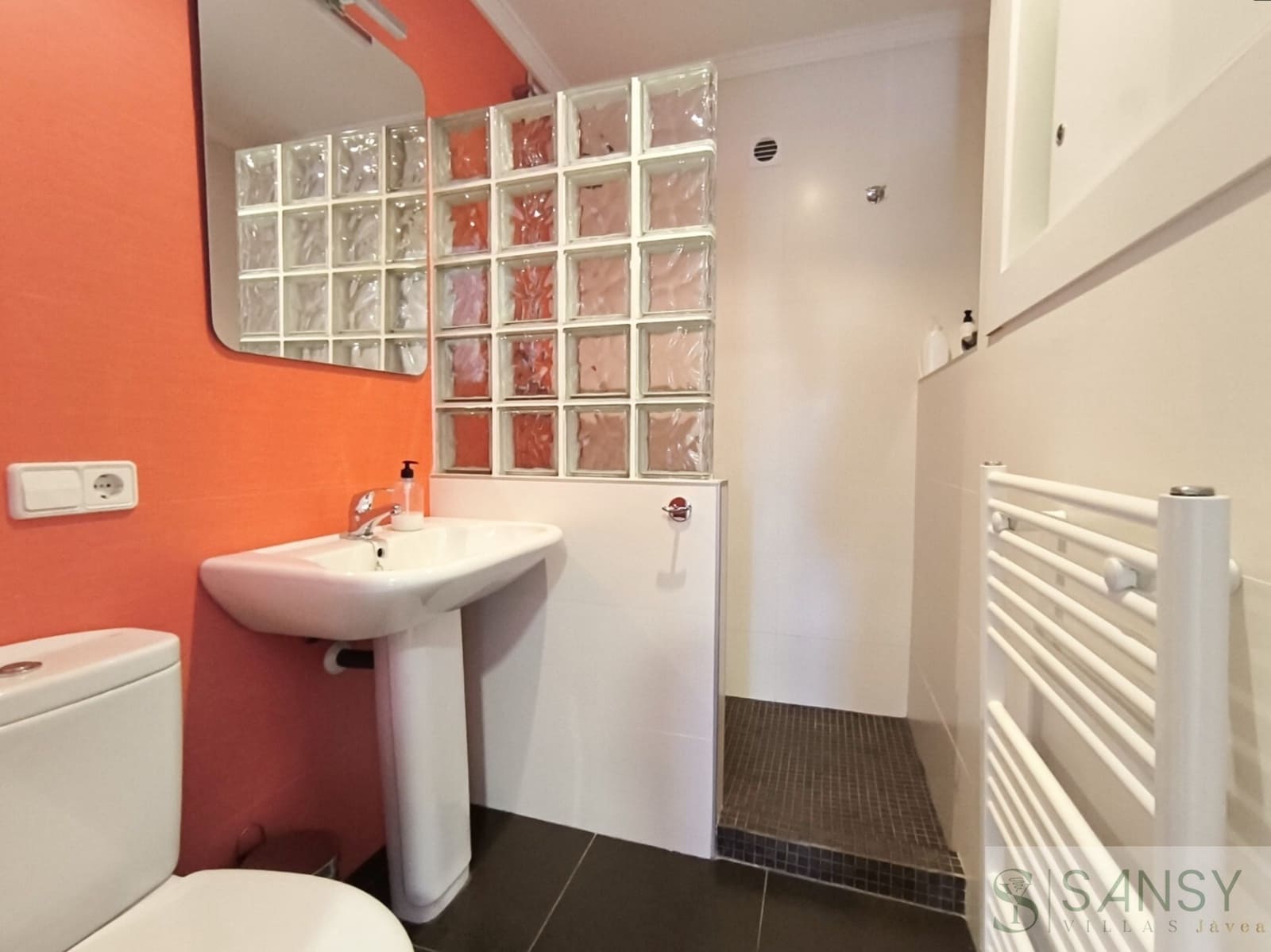 4 slaapkamer Villa te koop in Denia met zwembad garage - € 750.000 (Ref: 10080231)