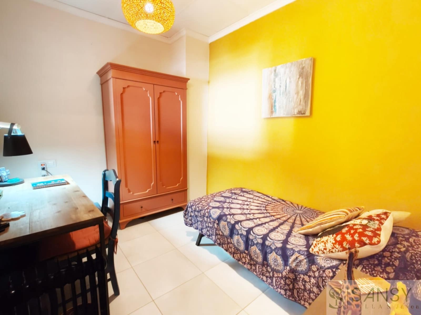 Casa de 4 habitaciones en Oliva en venta - 290.000 € (Ref: 10097388)