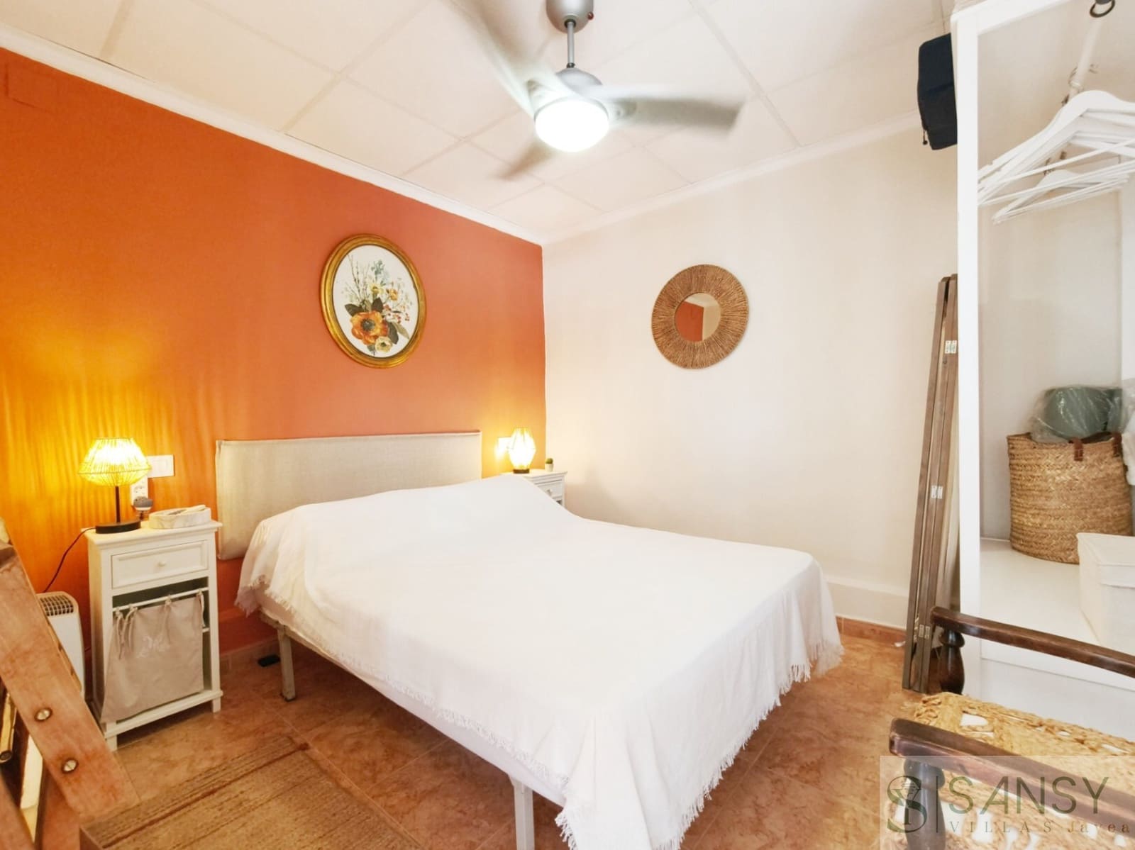 Casa de 4 habitaciones en Oliva en venta - 290.000 € (Ref: 10097388)