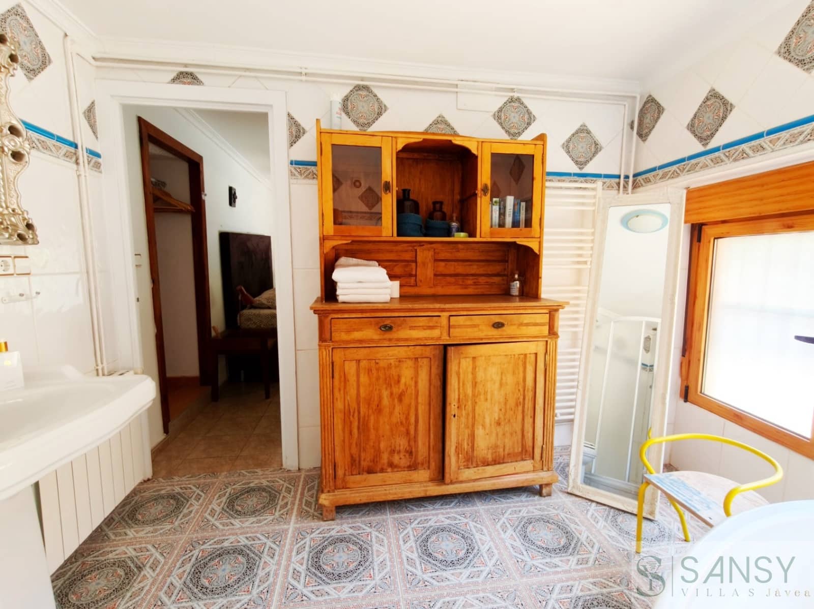 Piso de 5 habitaciones en Castell de Castells en venta con piscina garaje - 545.000 € (Ref: 10097390)