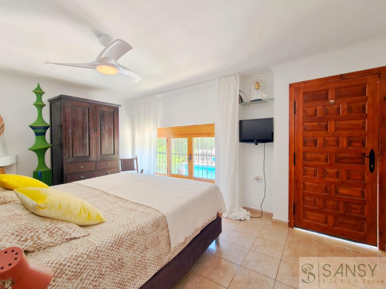 Piso de 5 habitaciones en Castell de Castells en venta con piscina garaje - 545.000 € (Ref: 10097390)