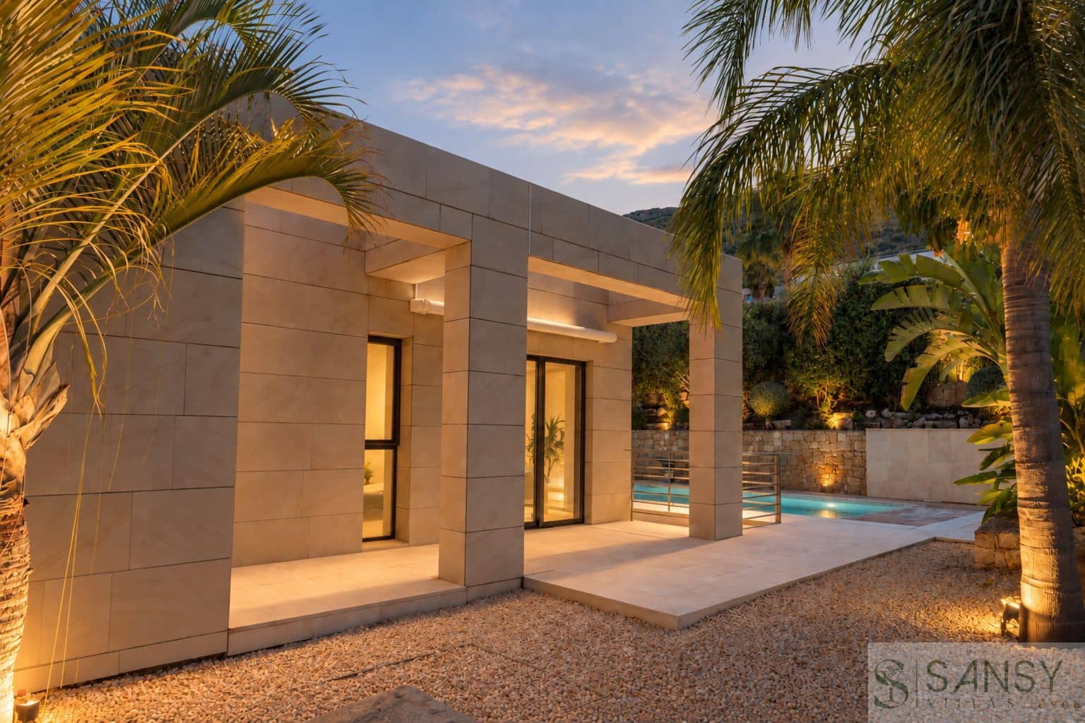 4 quarto Moradia para venda em Javea / Xabia com piscina garagem - 1 695 000 € (Ref: 10097391)