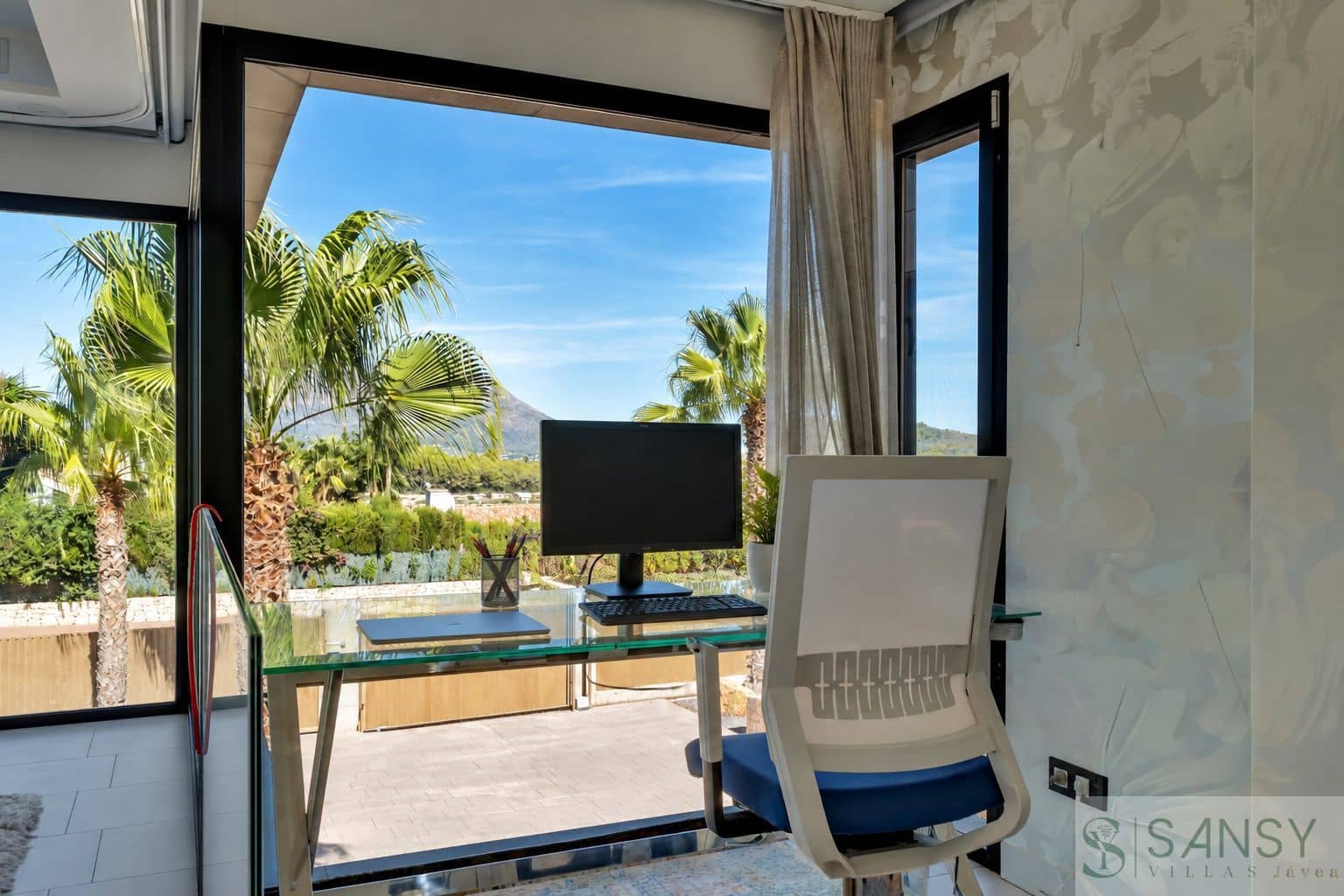 4 quarto Moradia para venda em Javea / Xabia com piscina garagem - 1 695 000 € (Ref: 10097391)