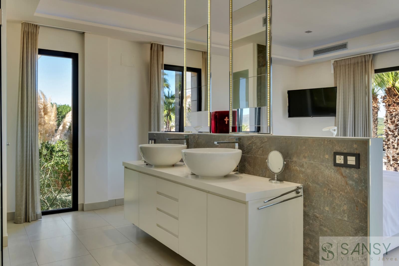 4 quarto Moradia para venda em Javea / Xabia com piscina garagem - 1 695 000 € (Ref: 10097391)