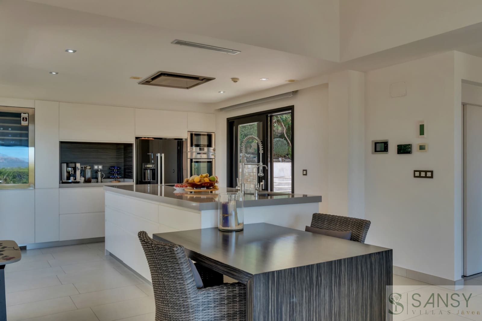 4 quarto Moradia para venda em Javea / Xabia com piscina garagem - 1 695 000 € (Ref: 10097391)