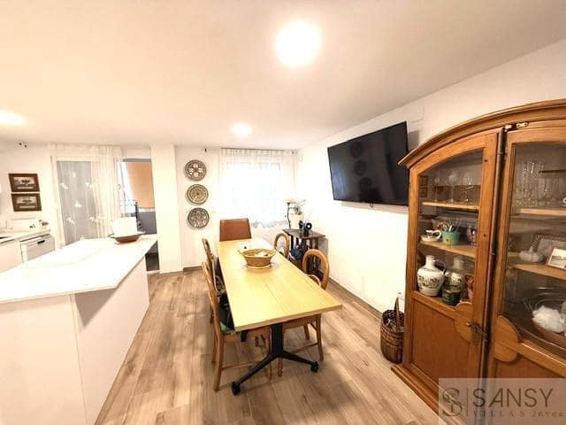 2 bedroom Apartment for sale in Gandia with garage - € 215,000 (Ref: 10110456)
