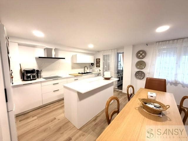 2 bedroom Apartment for sale in Gandia with garage - € 215,000 (Ref: 10110456)