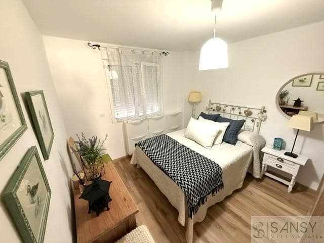 2 bedroom Apartment for sale in Gandia with garage - € 215,000 (Ref: 10110456)