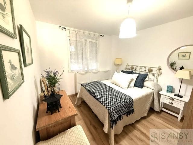 2 bedroom Apartment for sale in Gandia with garage - € 215,000 (Ref: 10110456)