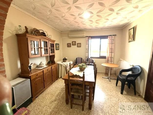 4 chambre Villa/Maison à vendre à Marchuquera, Gandia avec piscine - 252 000 € (Ref: 10110457)