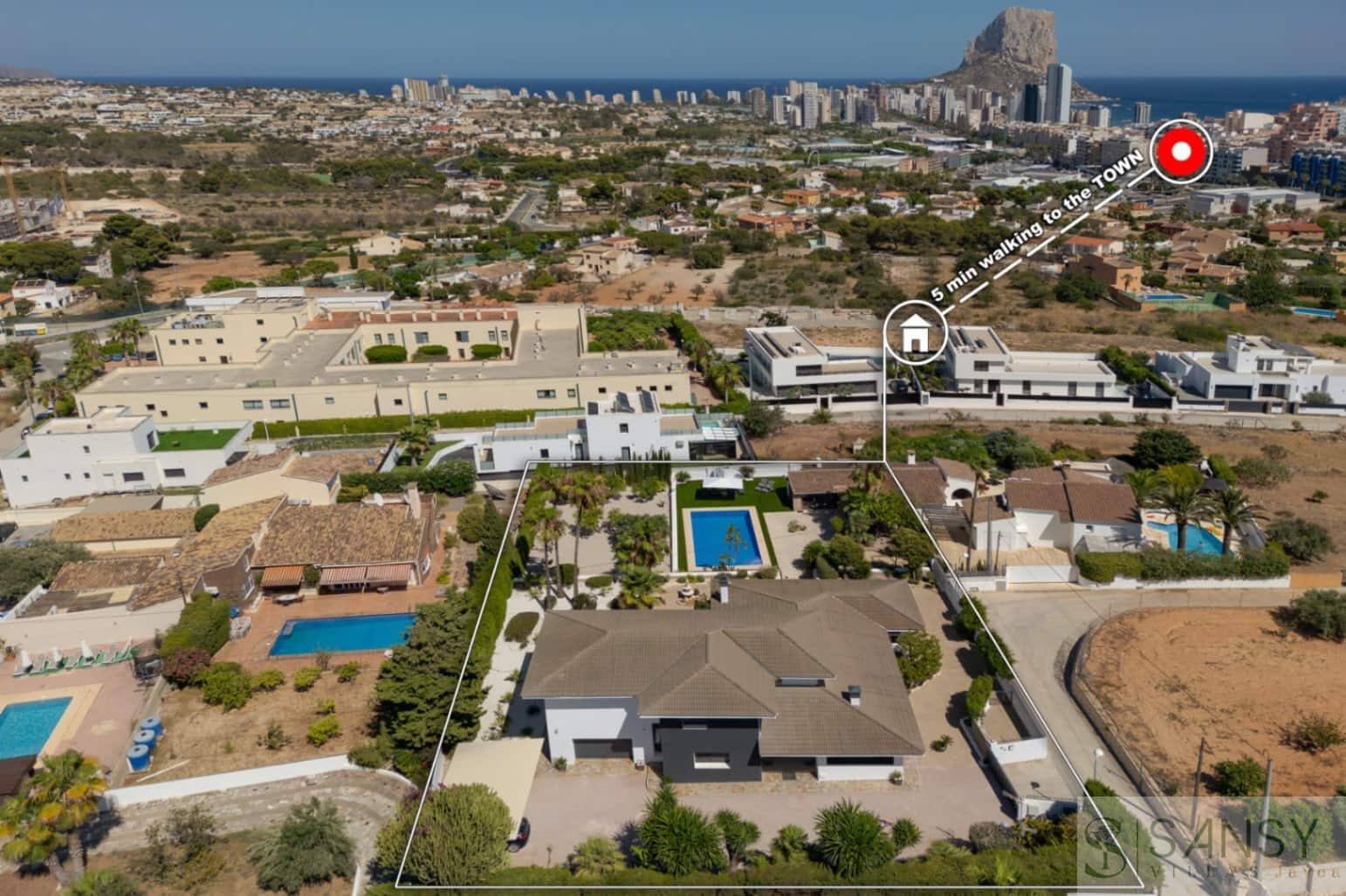 6 sovrum Villa till salu i Calpe / Calp med pool garage - 1 650 000 € (Ref: 10148191)
