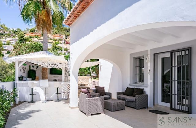 3 Zimmer Villa zu verkaufen in Puerto, Javea / Xàbia mit Pool Garage - 995.000 € (Ref: 10162565)