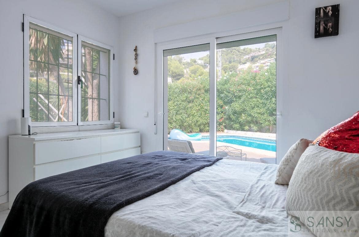3 Zimmer Villa zu verkaufen in Javea / Xabia mit Pool Garage - 995.000 € (Ref: 10162565)
