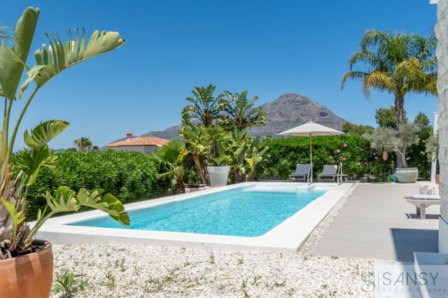 3 soveværelse Villa til salg i Partides comunes - Adsubia, Javea / Xàbia med swimmingpool garage - € 1.450.000 (Ref: 10162566)
