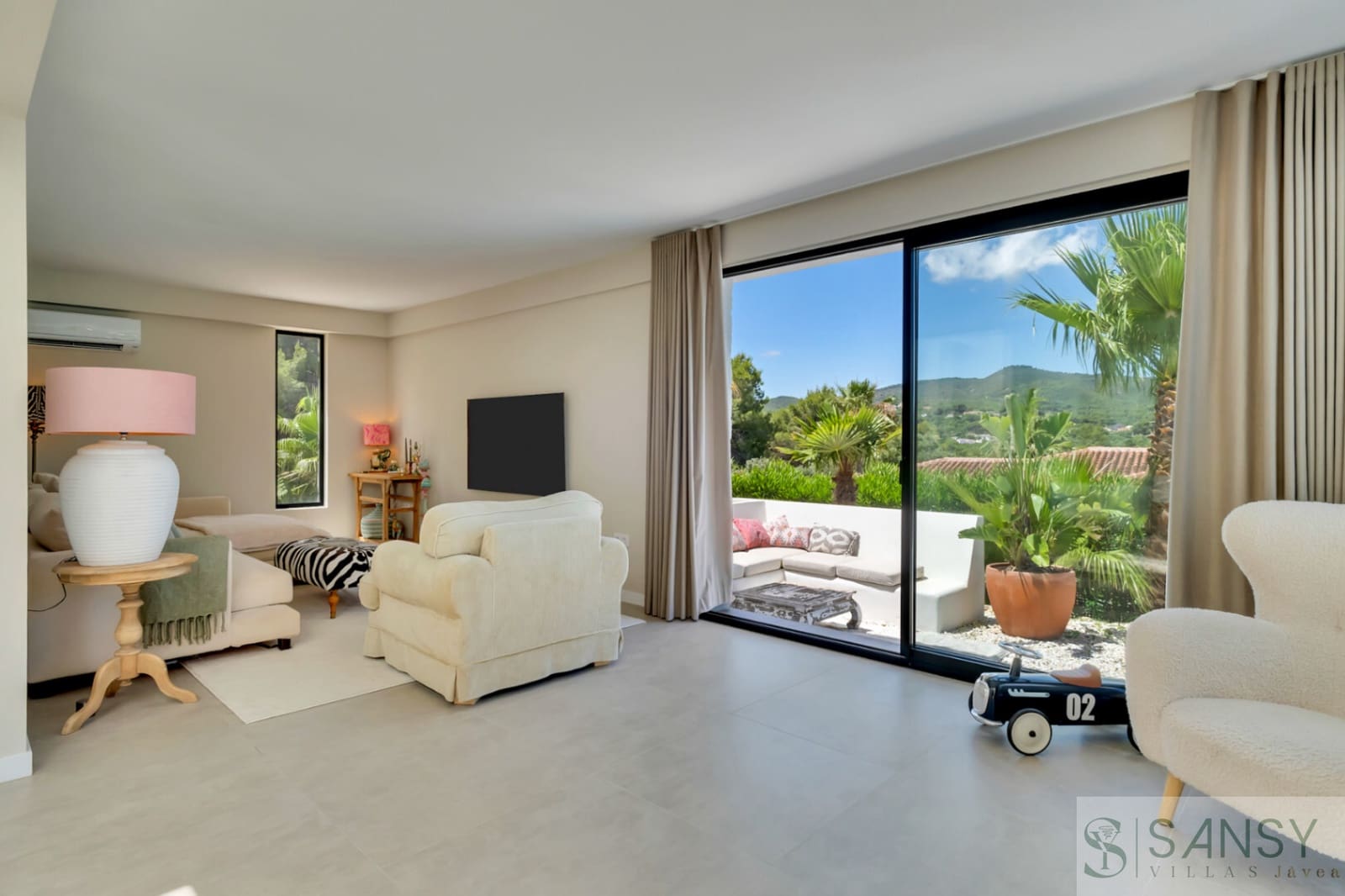 3 soveværelse Villa til salg i Javea / Xabia med swimmingpool garage - € 1.450.000 (Ref: 10162566)