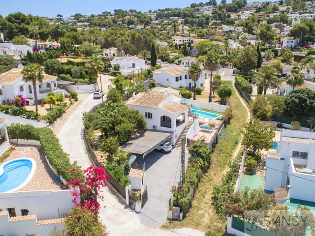 3 soveværelse Villa til salg i Cap Martí - El Tossalet - Pinomar, Javea / Xàbia med swimmingpool garage - € 695.000 (Ref: 10162567)