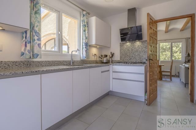 3 soveværelse Villa til salg i Cap Martí - El Tossalet - Pinomar, Javea / Xàbia med swimmingpool garage - € 695.000 (Ref: 10162567)