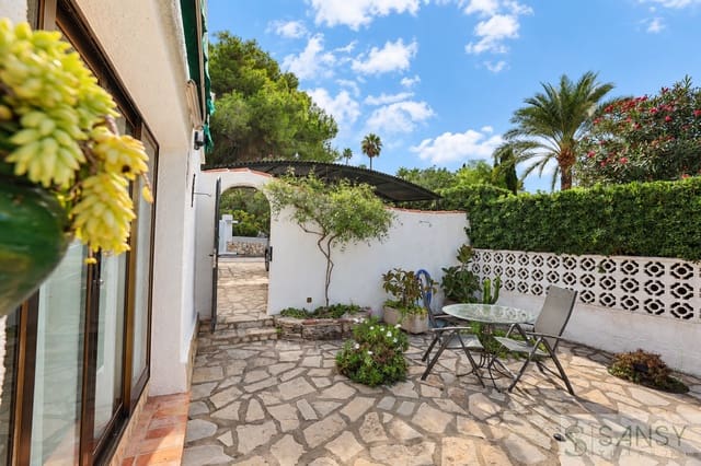 4 Zimmer Villa zu verkaufen in Puerto, Javea / Xàbia mit Pool Garage - 695.000 € (Ref: 10163976)
