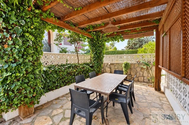4 Zimmer Villa zu verkaufen in Puerto, Javea / Xàbia mit Pool Garage - 695.000 € (Ref: 10163976)