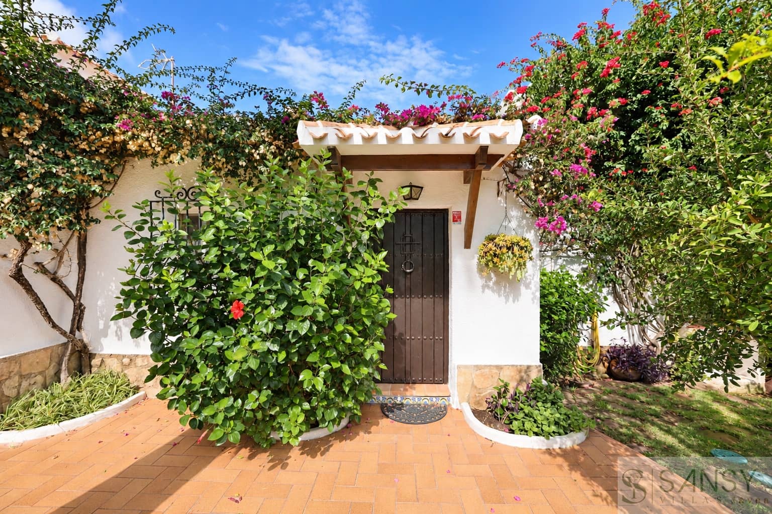 4 Zimmer Villa zu verkaufen in Javea / Xabia mit Pool Garage - 695.000 € (Ref: 10163976)