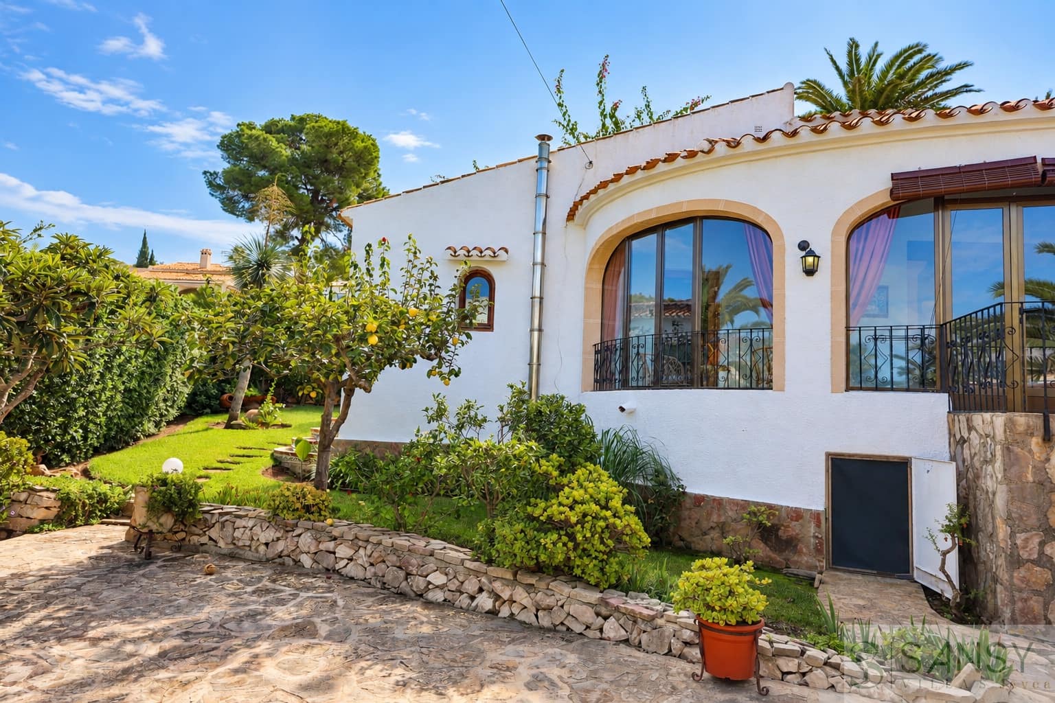 4 Zimmer Villa zu verkaufen in Javea / Xabia mit Pool Garage - 695.000 € (Ref: 10163976)