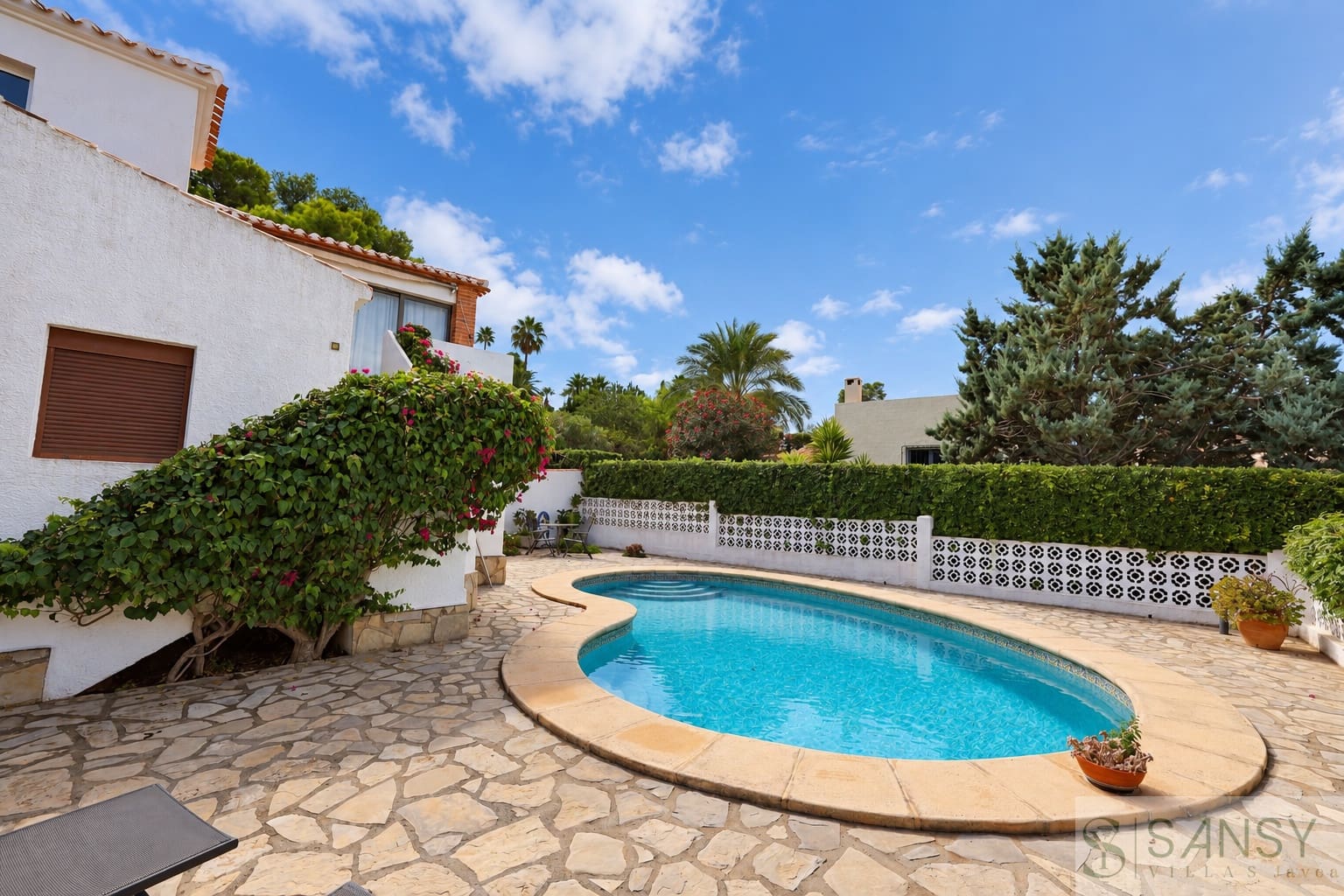 4 Zimmer Villa zu verkaufen in Javea / Xabia mit Pool Garage - 695.000 € (Ref: 10163976)